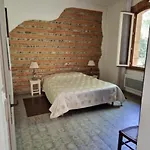 Domaine Agricole De Labarthe Bed & Breakfast 3*