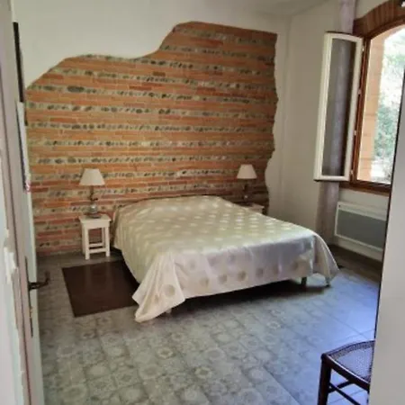 Domaine Agricole De Labarthe Alojamento de Acomodação e Pequeno-almoço 3*